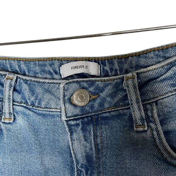 Forever 21 Light Wash Flare Jeans Raw Hem Women’s Size 29 - Picture 5 of 9